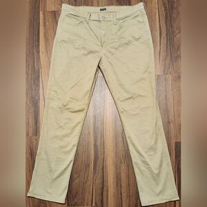 NWOT Mens Sz 38x34 Dockers Jean Cut Pants in New British Khaki, Straight Fit